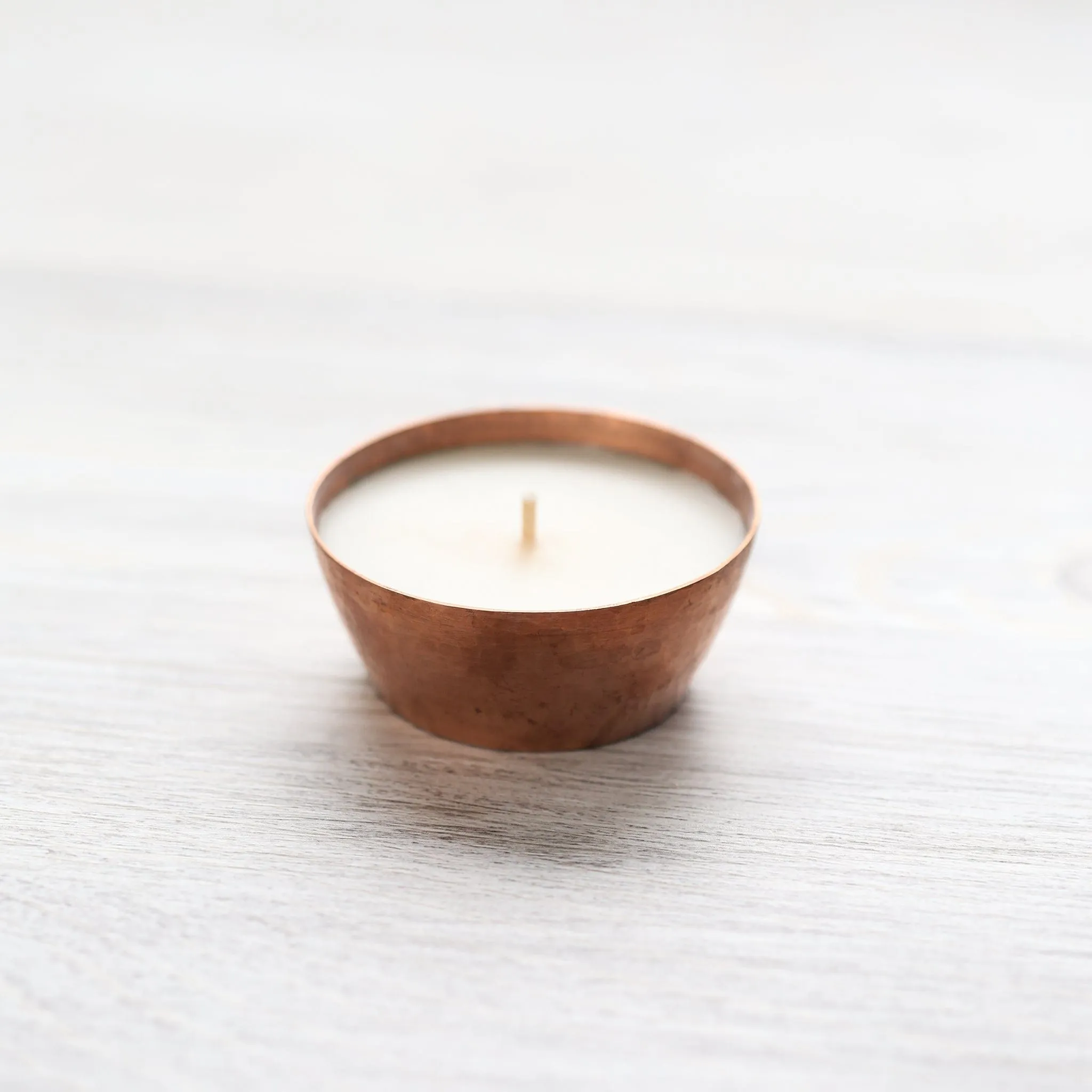 Ayurvedic Copper Candle - Sandalwood & Amber